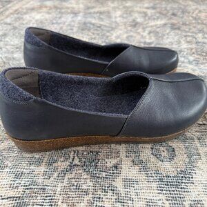 Navy Leather Stegmann Liesl Skimmer